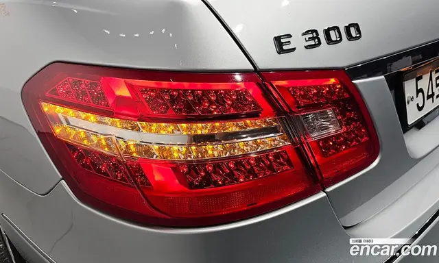 Mercedes-Benz E-Class 2011 3.5 автомат (гидро), миниатюра 8 Mercedes-Benz E-Class 2011 3.5 автомат (гидро), миниатюра 8