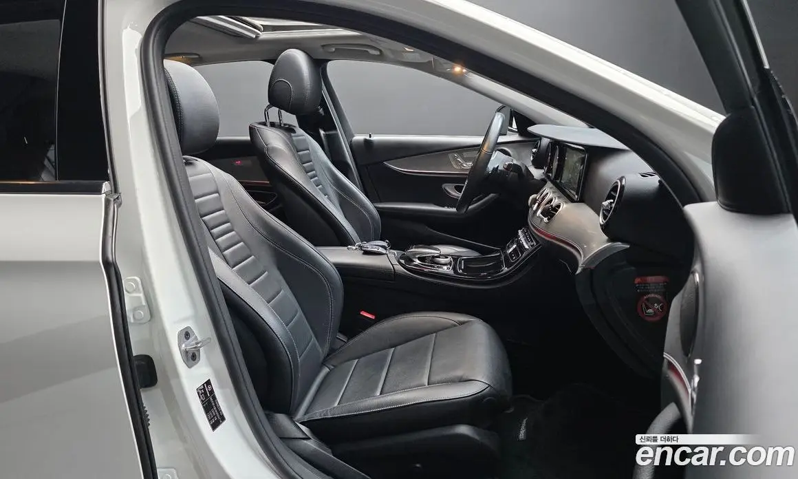 Mercedes-Benz E-Class 2018 2.0 автомат (гидро), фото 16 Mercedes-Benz E-Class 2018 2.0 автомат (гидро), фото 16