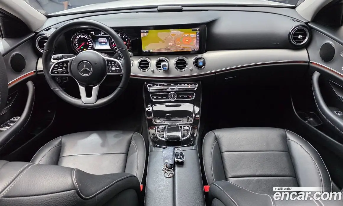 Mercedes-Benz E-Class 2018 2.0 автомат (гидро), фото 10 Mercedes-Benz E-Class 2018 2.0 автомат (гидро), фото 10