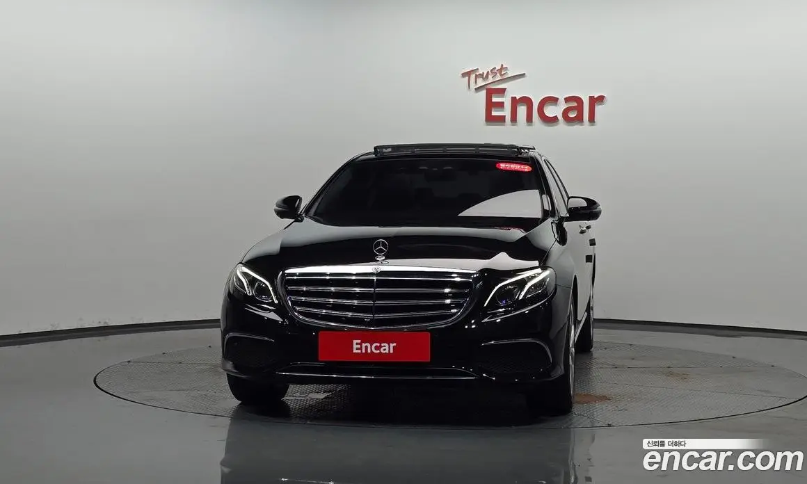 Mercedes-Benz E-Class 2019 2.0 автомат (гидро), фото 2 Mercedes-Benz E-Class 2019 2.0 автомат (гидро), фото 2