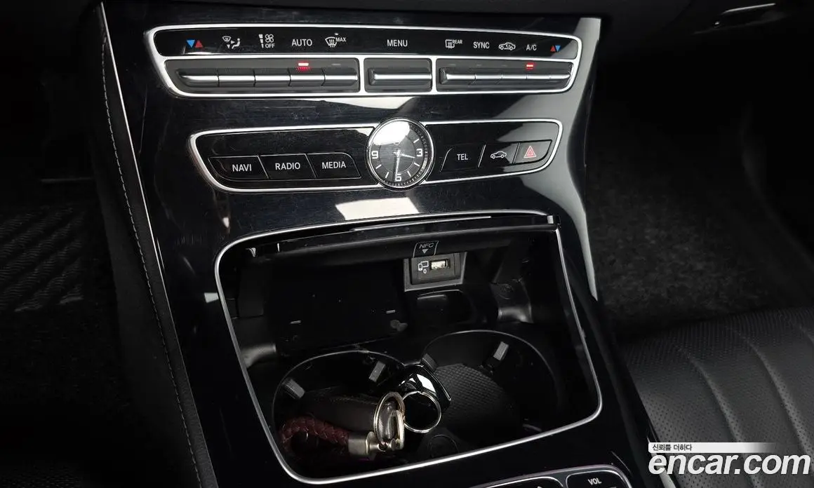 Mercedes-Benz E-Class 2019 2.0 автомат (гидро), фото 32 Mercedes-Benz E-Class 2019 2.0 автомат (гидро), фото 32