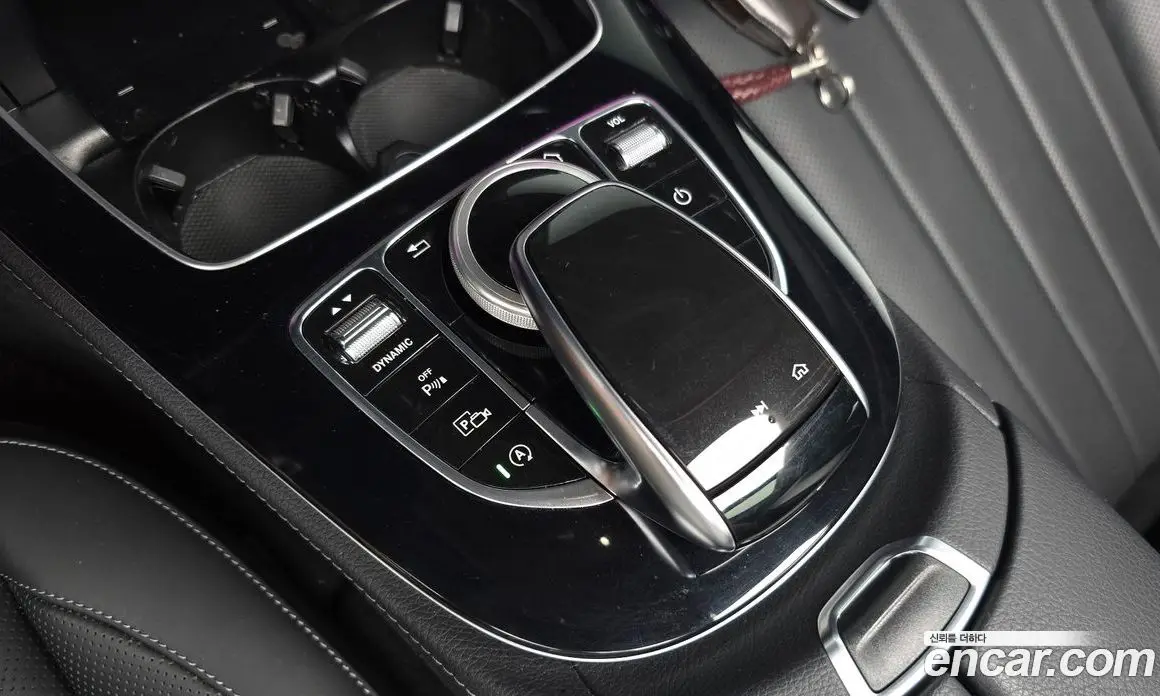 Mercedes-Benz E-Class 2019 2.0 автомат (гидро), фото 33 Mercedes-Benz E-Class 2019 2.0 автомат (гидро), фото 33
