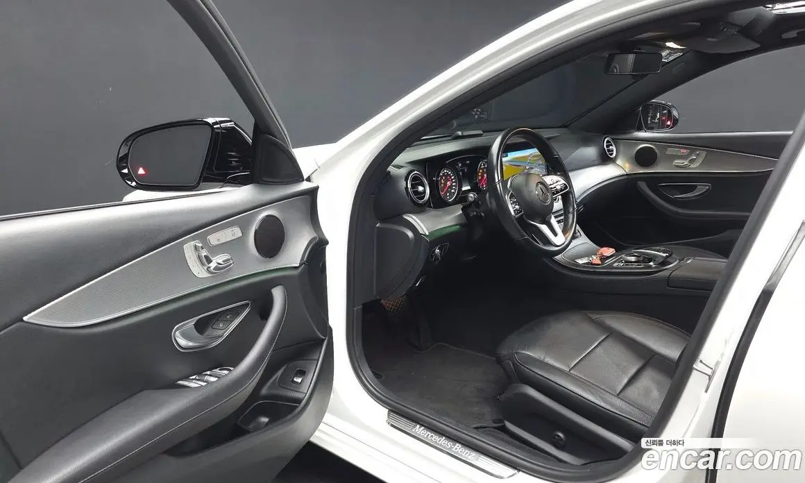 Mercedes-Benz E-Class 2020 2.0 автомат (гидро), фото 13 Mercedes-Benz E-Class 2020 2.0 автомат (гидро), фото 13