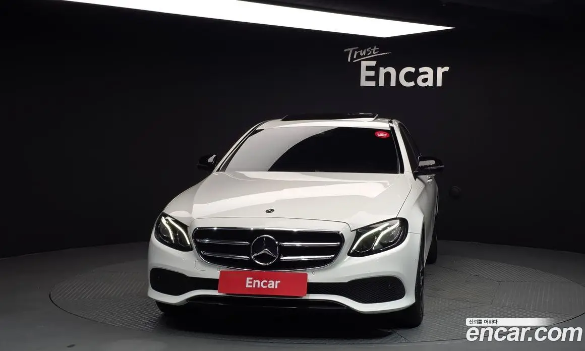 Mercedes-Benz E-Class 2020 2.0 автомат (гидро), фото 3 Mercedes-Benz E-Class 2020 2.0 автомат (гидро), фото 3