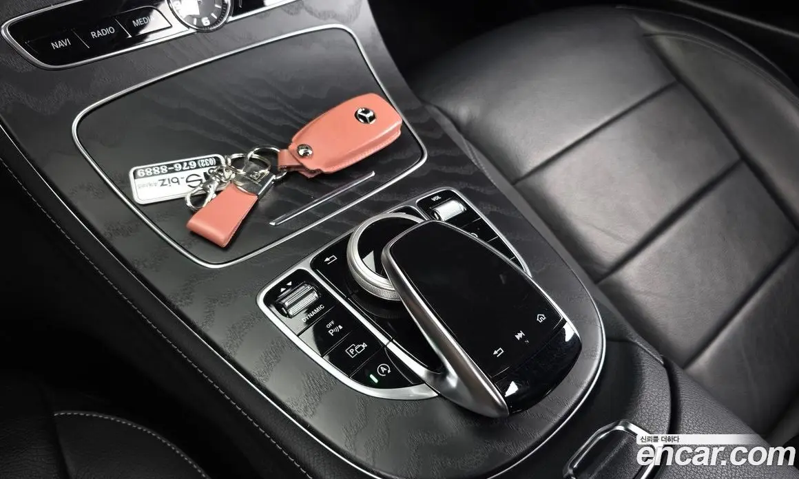 Mercedes-Benz E-Class 2020 2.0 автомат (гидро), фото 28 Mercedes-Benz E-Class 2020 2.0 автомат (гидро), фото 28