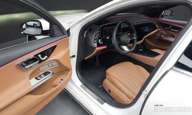 Mercedes-Benz E-Class 2024 2.0 автомат (гидро), миниатюра 12