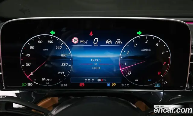 Mercedes-Benz E-Class 2024 2.0 автомат (гидро), миниатюра 10 Mercedes-Benz E-Class 2024 2.0 автомат (гидро), миниатюра 10