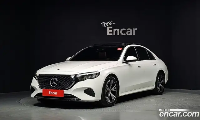 Mercedes-Benz E-Class 2025 2.0 автомат (гидро), миниатюра 1 Mercedes-Benz E-Class 2025 2.0 автомат (гидро), миниатюра 1