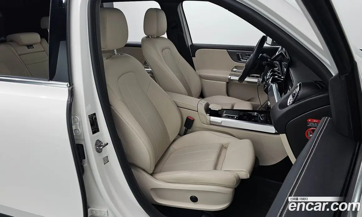 Mercedes-Benz GLB-Class 2021 2.0 автомат (гидро), фото 16 Mercedes-Benz GLB-Class 2021 2.0 автомат (гидро), фото 16