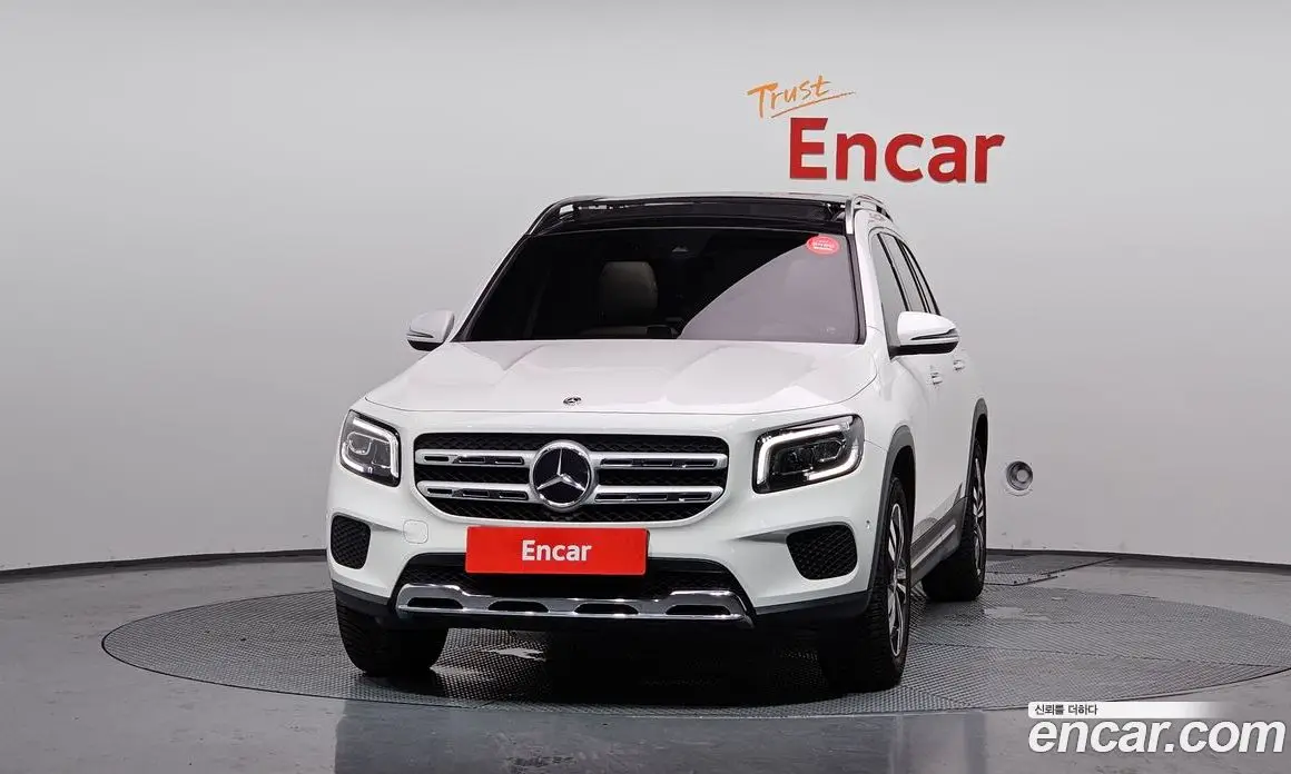 Mercedes-Benz GLB-Class 2021 2.0 автомат (гидро), фото 3 Mercedes-Benz GLB-Class 2021 2.0 автомат (гидро), фото 3