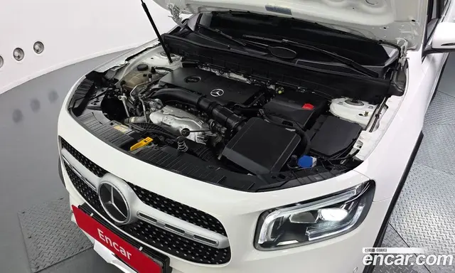 Mercedes-Benz GLB-Class 2022 2.0 автомат (гидро), миниатюра 6