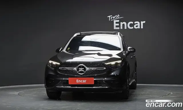 Mercedes-Benz GLC-Class 2024 2.0 автомат (гидро), миниатюра 3