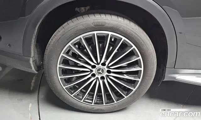 Mercedes-Benz GLC-Class 2024 2.0 автомат (гидро), миниатюра 5