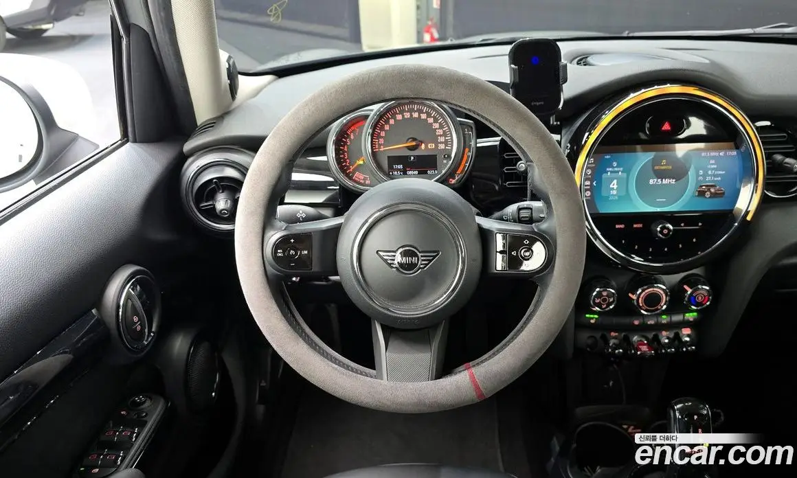 Mini Cooper 2021 1.5 автомат (гидро), фото 13