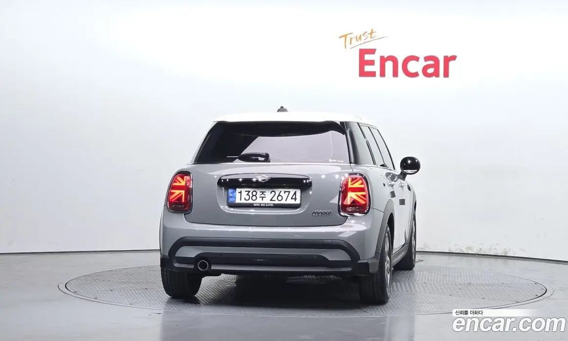 Mini Cooper 2021 1.5 автомат (гидро), фото 4