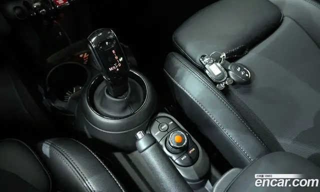 Mini Cooper 2021 1.5 автомат (гидро), миниатюра 9