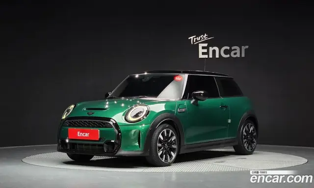 Mini Cooper 2021 2.0 автомат (гидро), миниатюра 1
