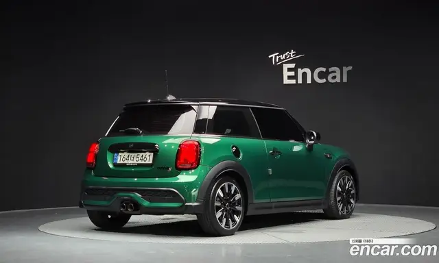 Mini Cooper 2021 2.0 автомат (гидро), миниатюра 2
