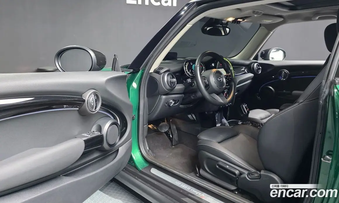 Mini Cooper 2021 2.0 автомат (гидро), фото 13