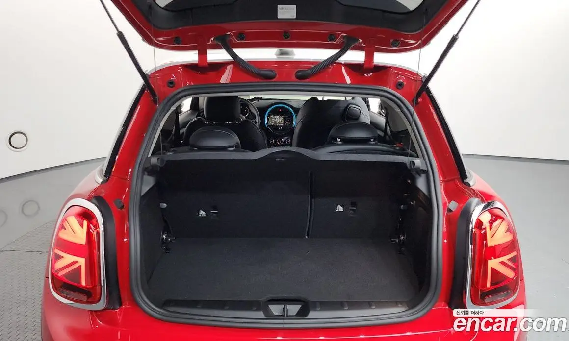 Mini Cooper 2021 1.5 автомат (гидро), фото 25
