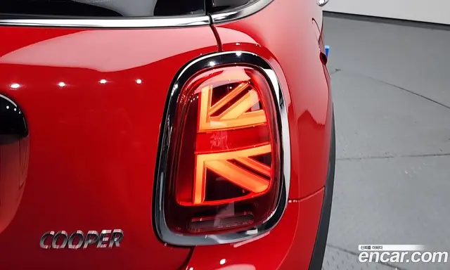 Mini Cooper 2021 1.5 автомат (гидро), миниатюра 9