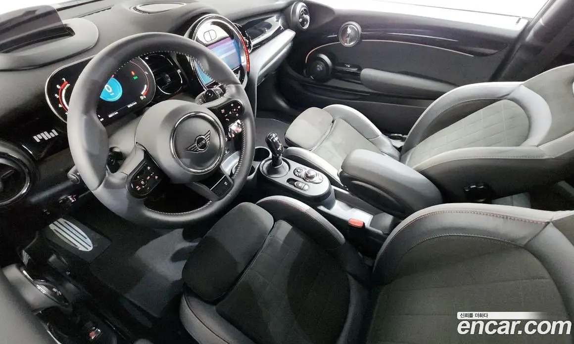 Mini Cooper 2022 2.0 автомат (гидро), фото 7 Mini Cooper 2022 2.0 автомат (гидро), фото 7