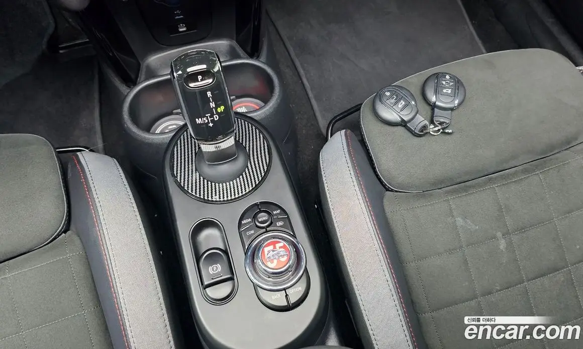 Mini Cooper 2022 2.0 автомат (гидро), фото 16 Mini Cooper 2022 2.0 автомат (гидро), фото 16