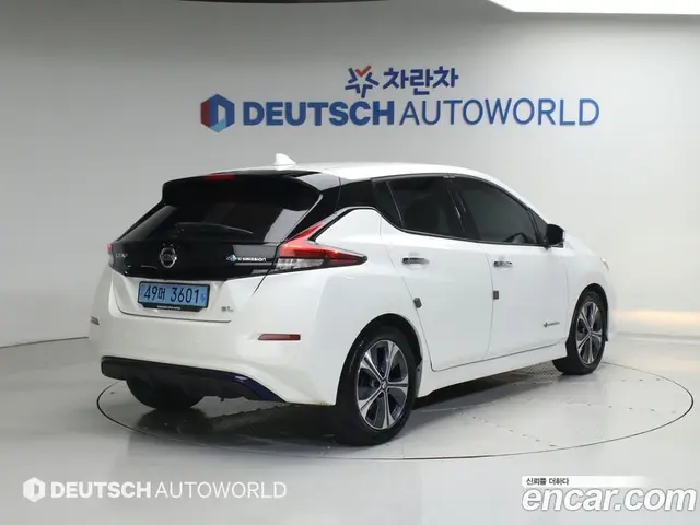 Nissan Leaf 2019 автомат (гидро), миниатюра 2 Nissan Leaf 2019 автомат (гидро), миниатюра 2