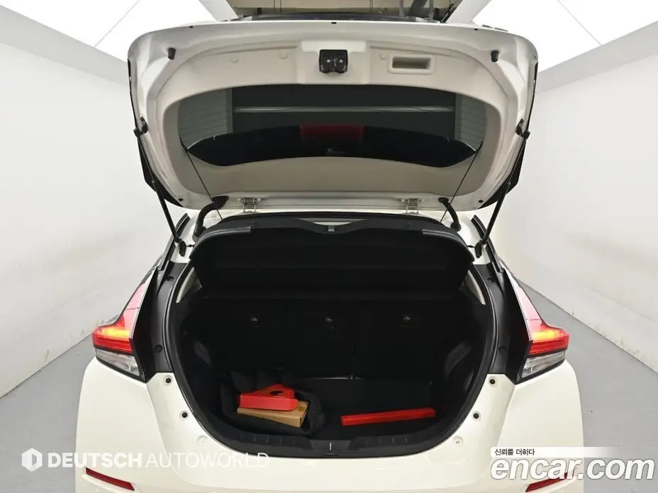 Nissan Leaf 2019 автомат (гидро), фото 19 Nissan Leaf 2019 автомат (гидро), фото 19