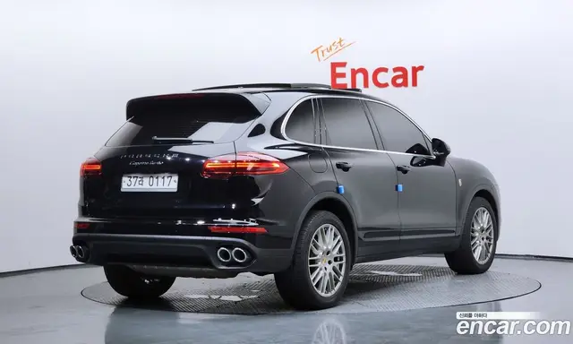 Porsche Cayenne 2015 3.0 автомат (гидро), миниатюра 2 Porsche Cayenne 2015 3.0 автомат (гидро), миниатюра 2