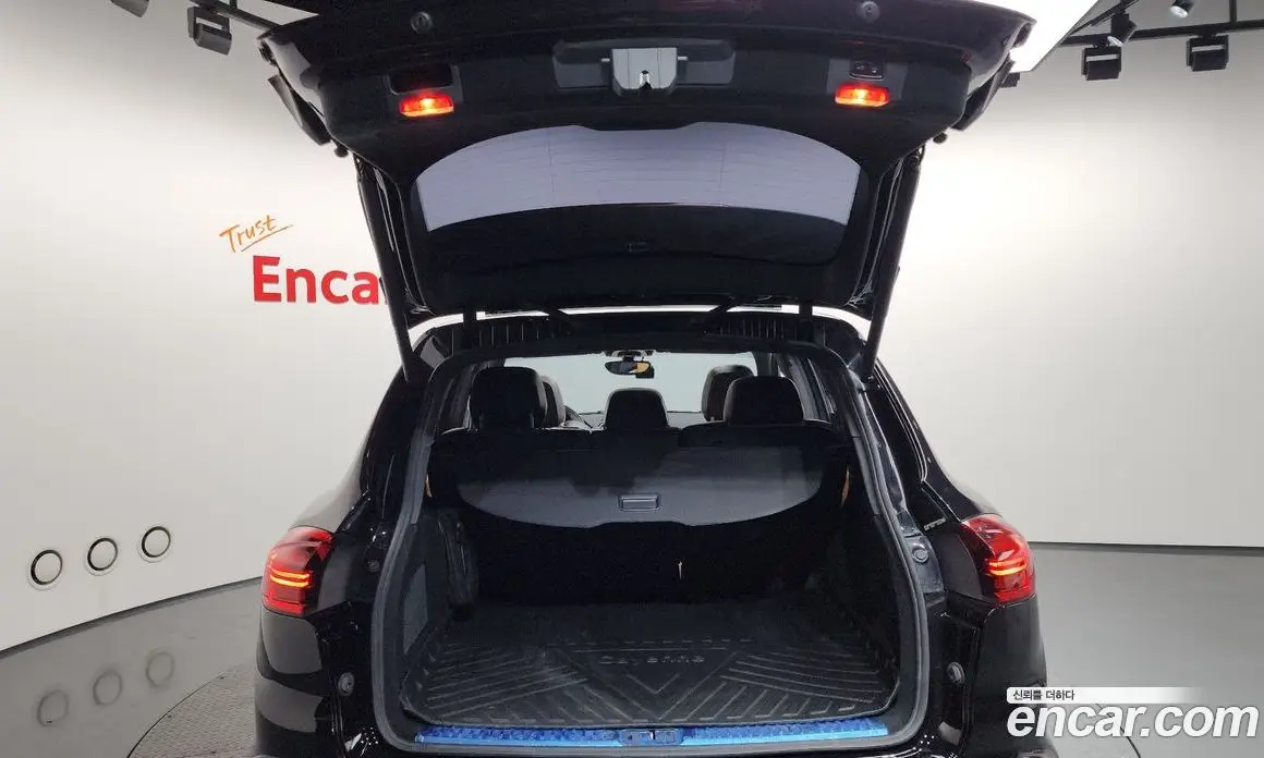 Porsche Cayenne 2015 3.0 автомат (гидро), фото 18 Porsche Cayenne 2015 3.0 автомат (гидро), фото 18