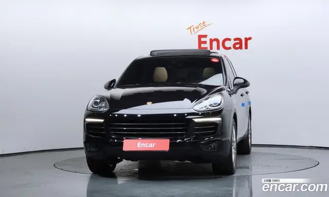 Porsche Cayenne 2015 3.0 автомат (гидро), миниатюра 3 Porsche Cayenne 2015 3.0 автомат (гидро), миниатюра 3