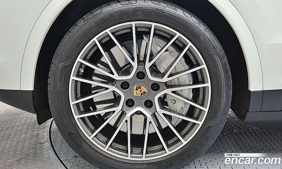 Porsche Cayenne 2020 3.0 автомат (гидро), фото 5