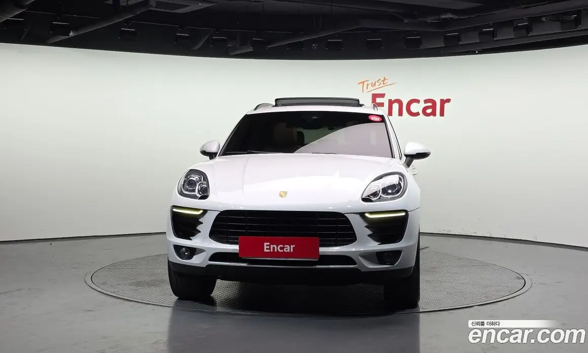Porsche Macan 2016 3.0 автомат (гидро), фото 3 Porsche Macan 2016 3.0 автомат (гидро), фото 3