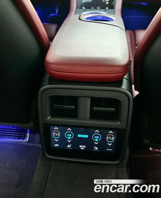 Porsche Taycan 2021 автомат (гидро), фото 6 Porsche Taycan 2021 автомат (гидро), фото 6