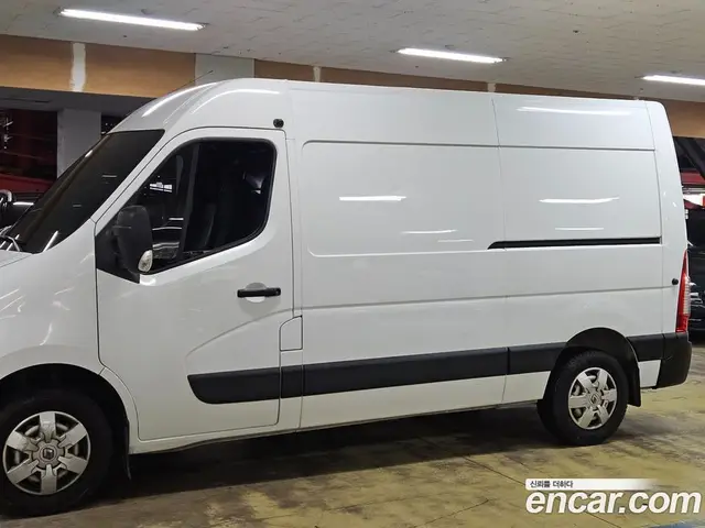 Renault (Samsung) Master 2019 2.3 механика, миниатюра 3 Renault (Samsung) Master 2019 2.3 механика, миниатюра 3