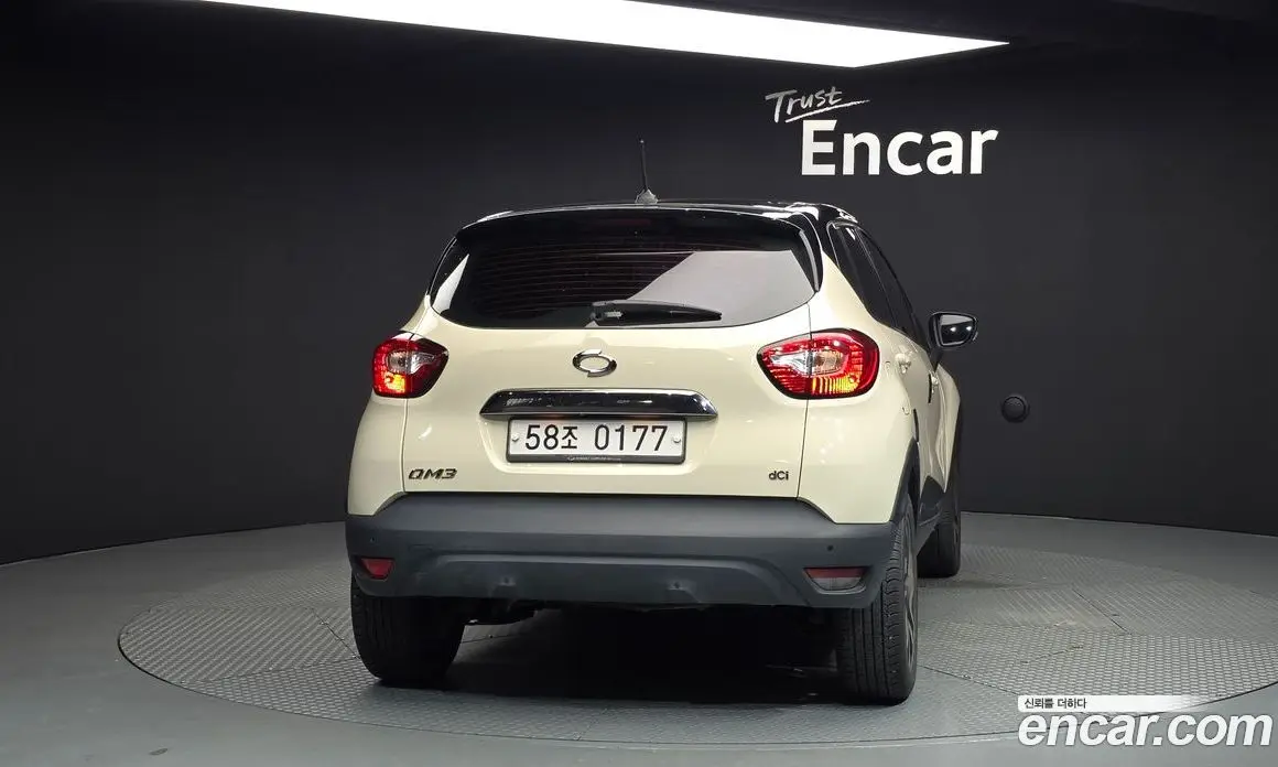 Renault (Samsung) QM3 2016 1.5 автомат (гидро), фото 4 Renault (Samsung) QM3 2016 1.5 автомат (гидро), фото 4