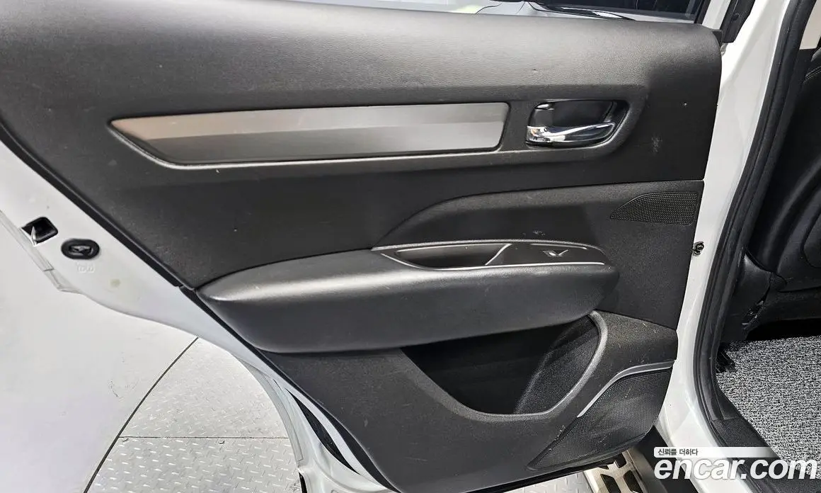 Renault (Samsung) QM6 2021 2.0 автомат (гидро), фото 15 Renault (Samsung) QM6 2021 2.0 автомат (гидро), фото 15