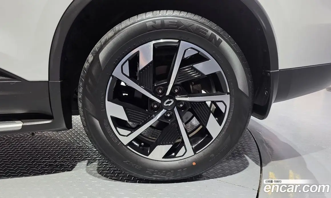 Renault (Samsung) QM6 2023 2.0 автомат (гидро), фото 7 Renault (Samsung) QM6 2023 2.0 автомат (гидро), фото 7