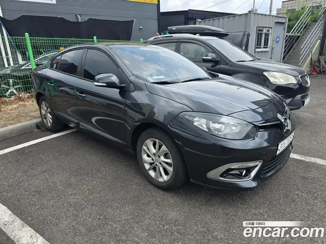 Renault (Samsung) SM3 2015 1.6 автомат (вариатор), миниатюра 2