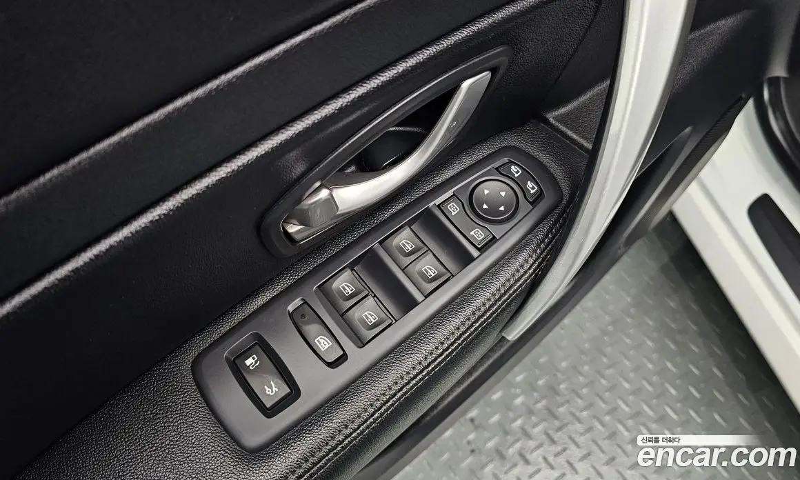 Renault (Samsung) SM5 2017 2.0 автомат (гидро), фото 26 Renault (Samsung) SM5 2017 2.0 автомат (гидро), фото 26