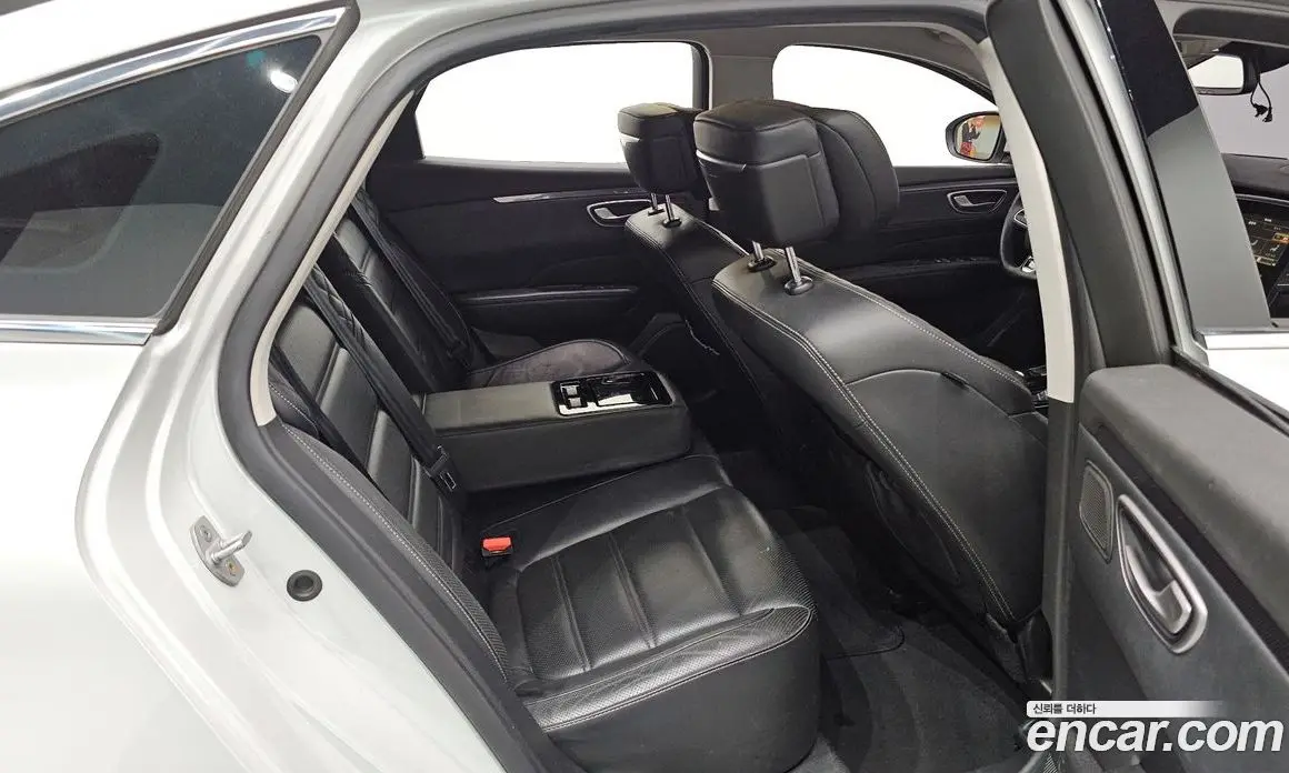 Renault (Samsung) SM6 2016 2.0 автомат (гидро), фото 12 Renault (Samsung) SM6 2016 2.0 автомат (гидро), фото 12