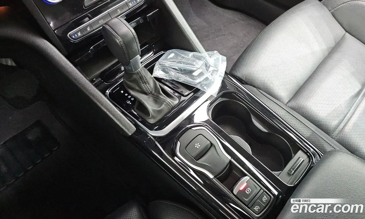 Renault (Samsung) SM6 2016 2.0 автомат (гидро), фото 9 Renault (Samsung) SM6 2016 2.0 автомат (гидро), фото 9