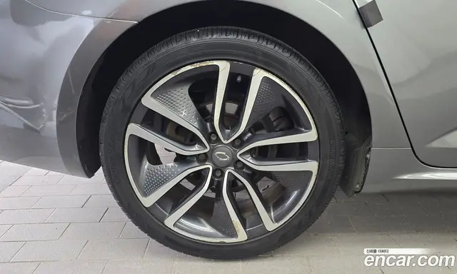 Renault (Samsung) SM6 2016 1.6 автомат (гидро), миниатюра 5 Renault (Samsung) SM6 2016 1.6 автомат (гидро), миниатюра 5