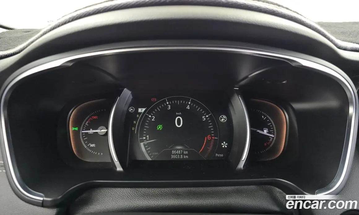 Renault (Samsung) SM6 2016 1.6 автомат (гидро), фото 8 Renault (Samsung) SM6 2016 1.6 автомат (гидро), фото 8