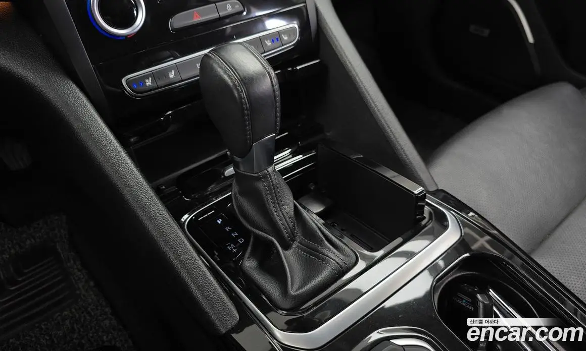 Renault (Samsung) SM6 2016 1.6 автомат (гидро), фото 9 Renault (Samsung) SM6 2016 1.6 автомат (гидро), фото 9