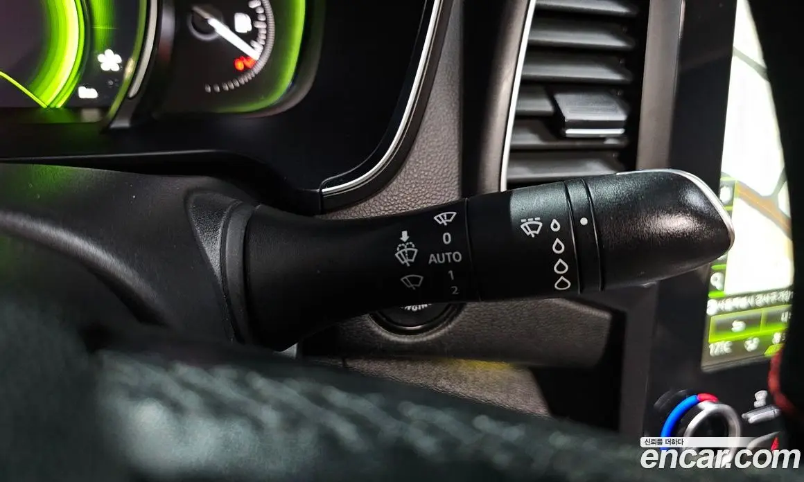 Renault (Samsung) SM6 2018 2.0 автомат (гидро), фото 30 Renault (Samsung) SM6 2018 2.0 автомат (гидро), фото 30