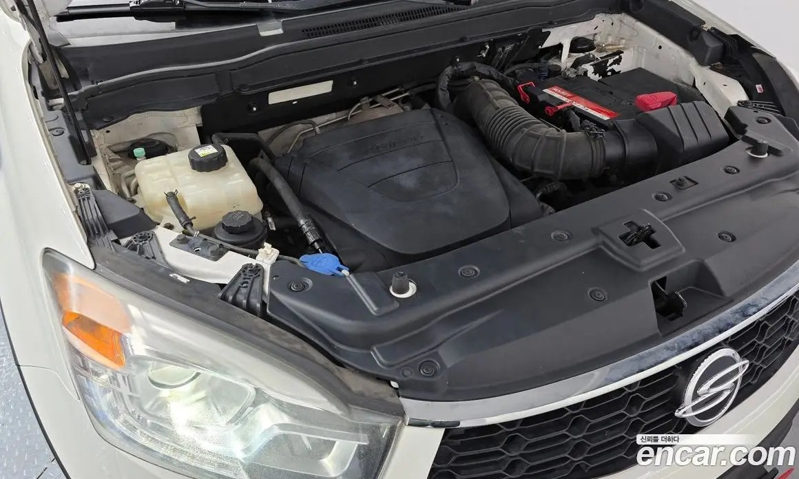 SsangYong Korando 2015 2.0 автомат (гидро), фото 6