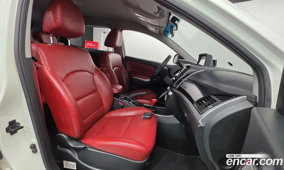 SsangYong Korando 2015 2.0 автомат (гидро), фото 10