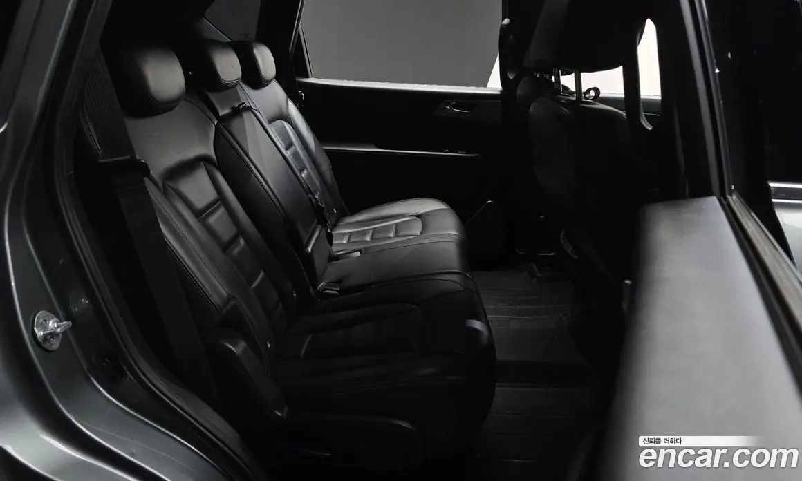 SsangYong Rexton 2018 2.2 автомат (гидро), фото 11